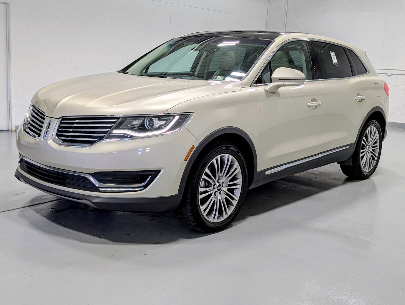 2017 Lincoln MKX Reserve AWD's photo
