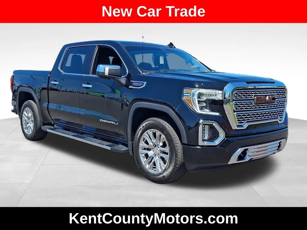 2021 GMC Sierra 4WD Crew Cab Short Box Denali's photo
