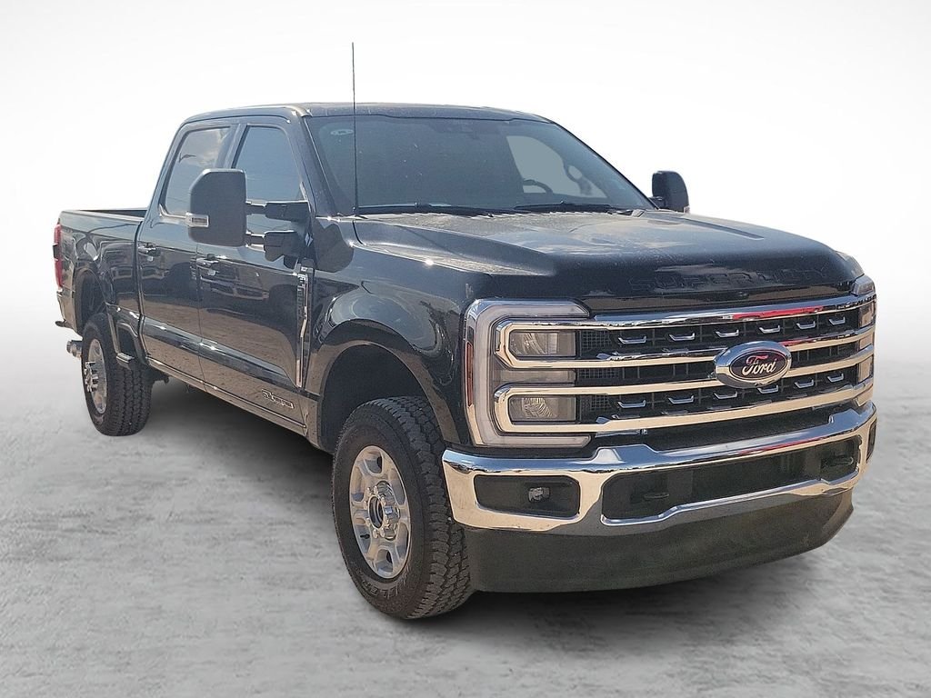 2026 Ford Super Duty F-350 XLT