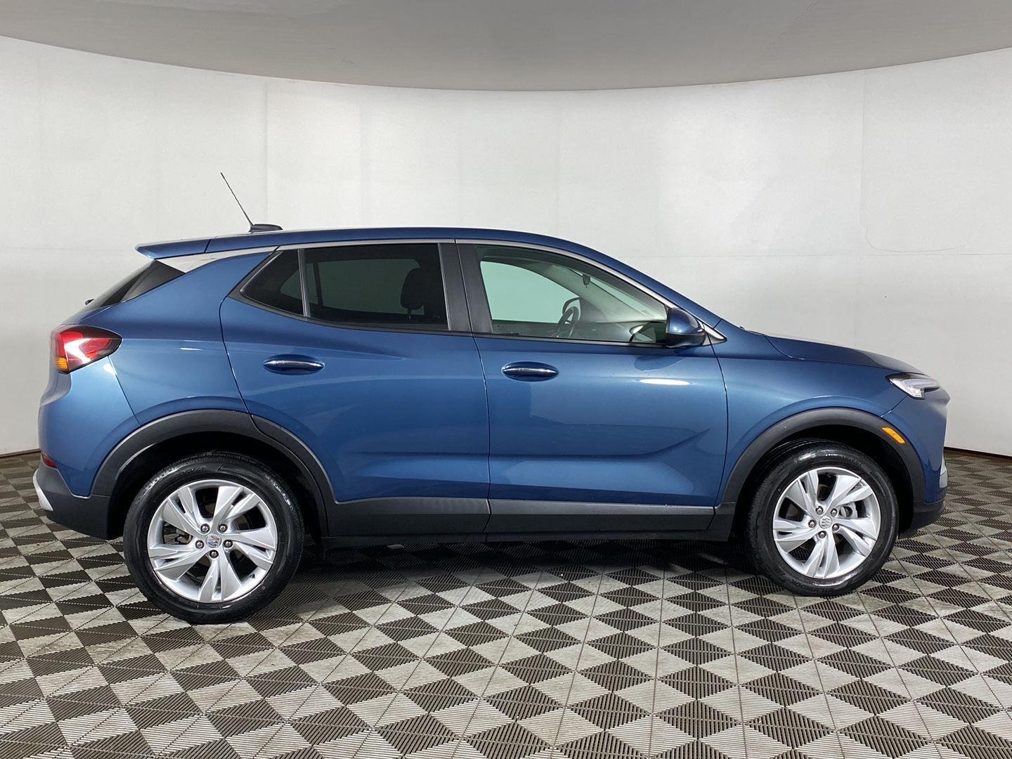 Used 2024 Ocean Blue Metallic Buick Preferred image 4