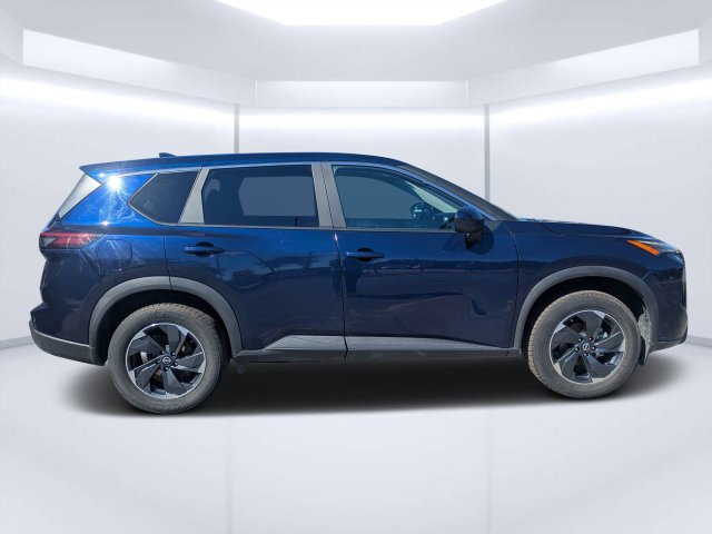 Used 2025 Blue Nissan SV image 2