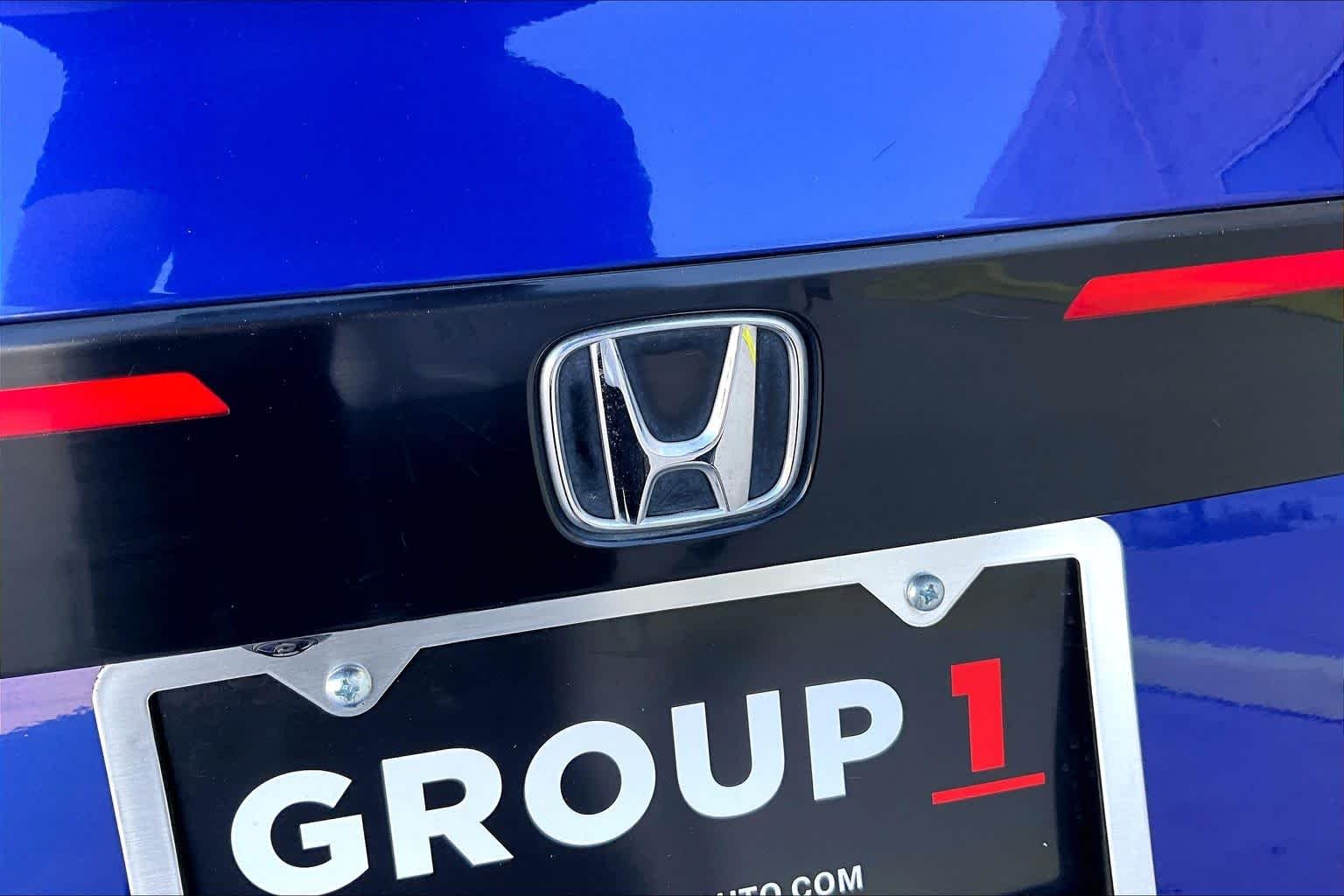 Used 2023 Still Night Pearl Honda Sport image 19
