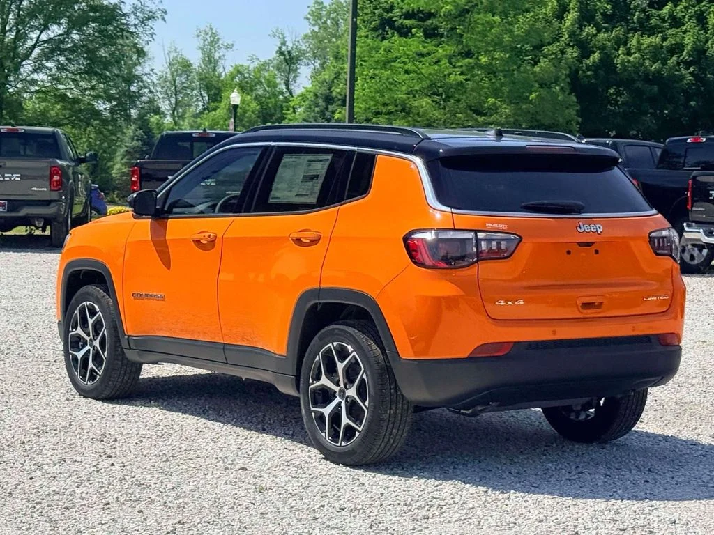 New 2026 Joose (DISC) Jeep Limited image 9