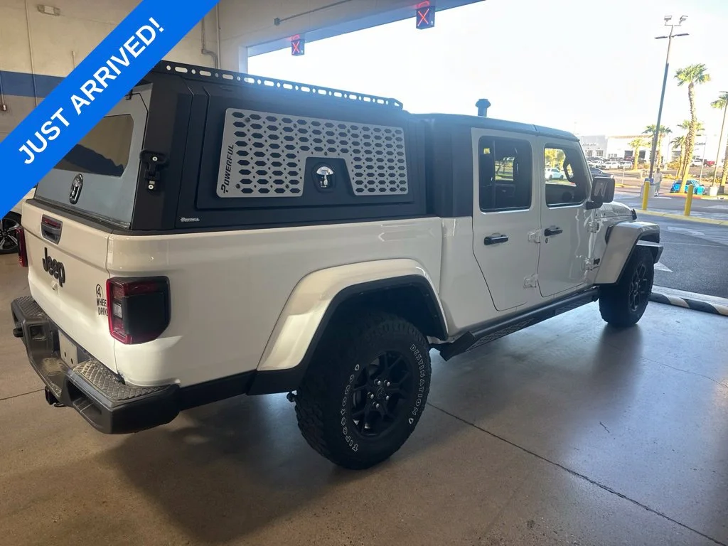 Used 2024 Bright White Clearcoat Jeep Willys image 3