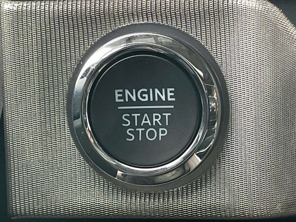 New 2026 White Ford Platinum image 5