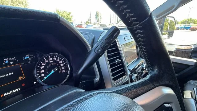 Used 2018  Ford  image 25