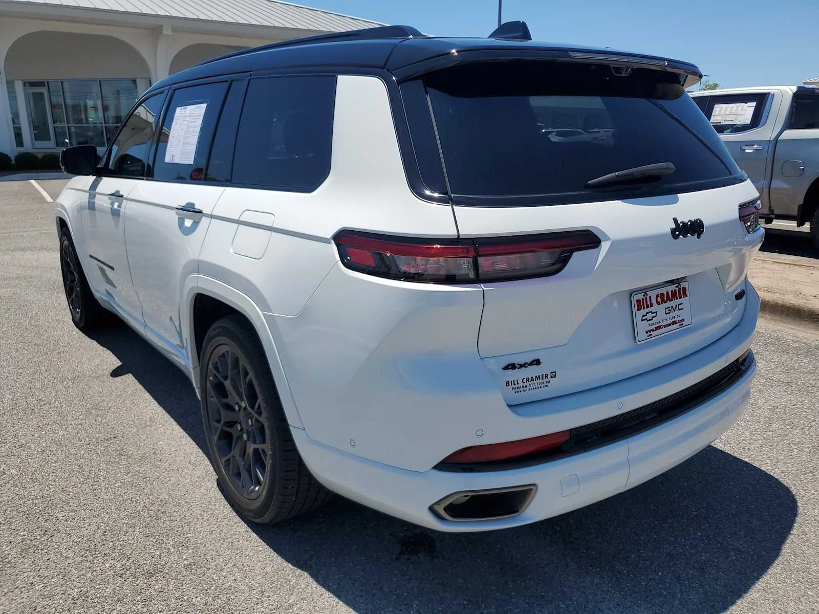 Used 2023 Bright White Clearcoat W Jeep Summit Reserve image 3