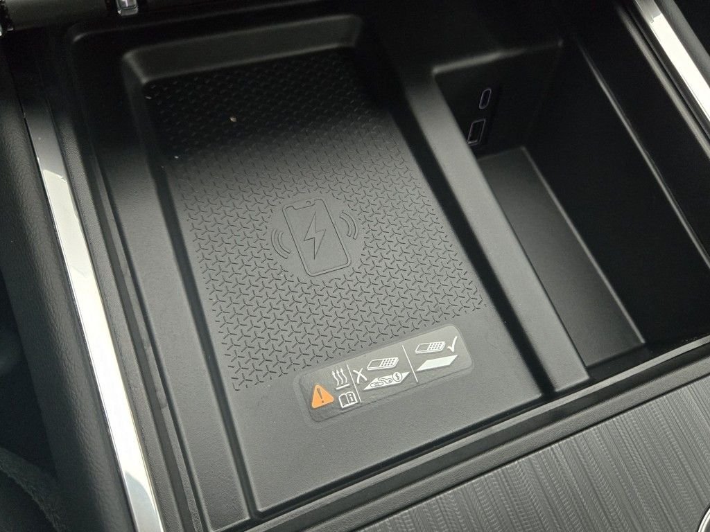 New 2026 Ebony Twilight Metallic GMC Elevation image 8