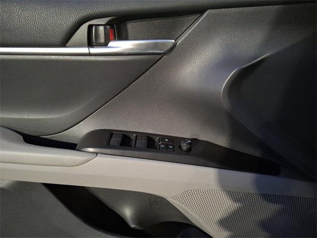Certified Used 2022 White Toyota SE image 19