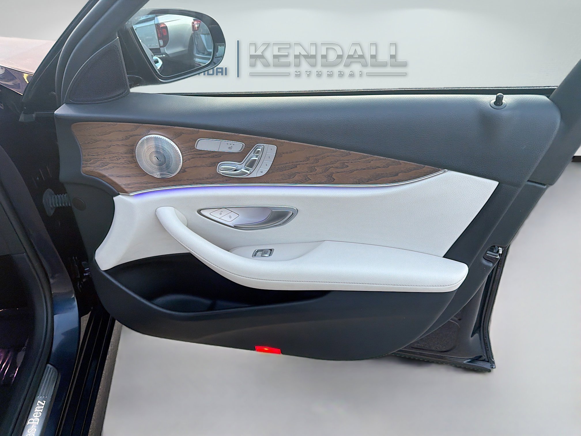 2023 Mercedes-Benz E-Class E450 - Photo 32