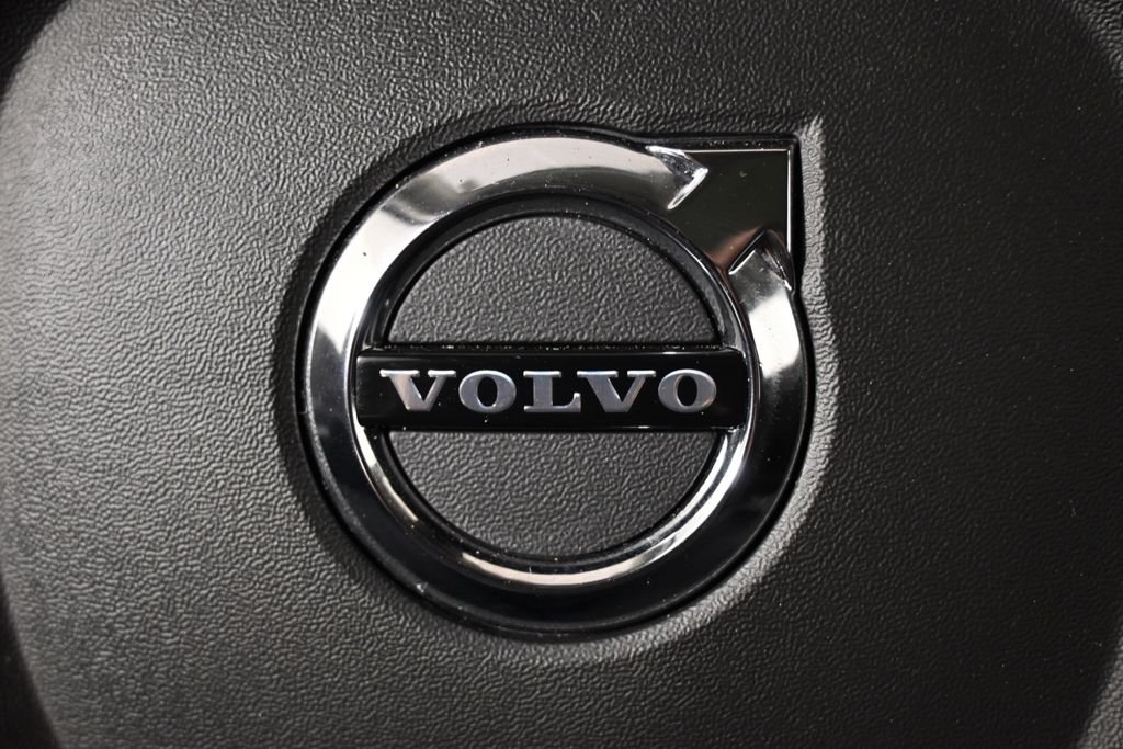 Used 2023 Crystal White Metallic Volvo Ultimate image 35