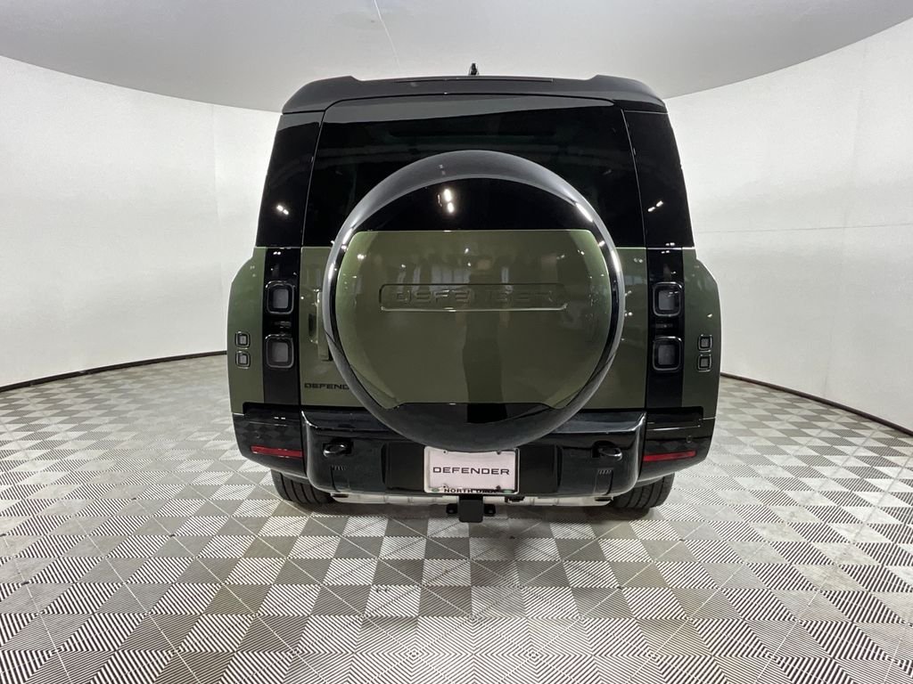 2026 Land Rover Defender X-Dynamic SE - Photo 6
