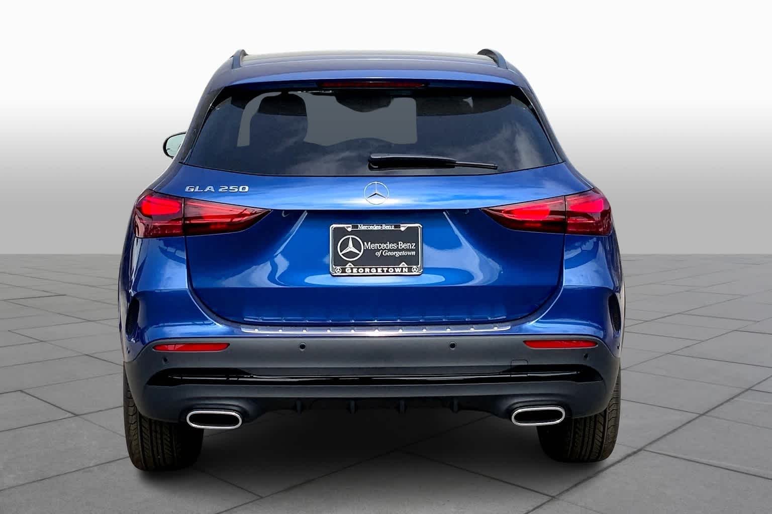 Used 2025 Starling Blue Metallic Mercedes-Benz GLA 250 image 6