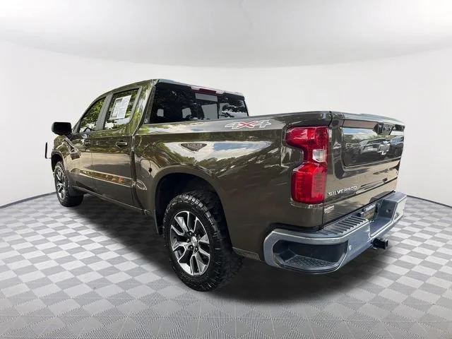 Used 2024 Harvest Bronze Metallic Chevrolet LT image 7