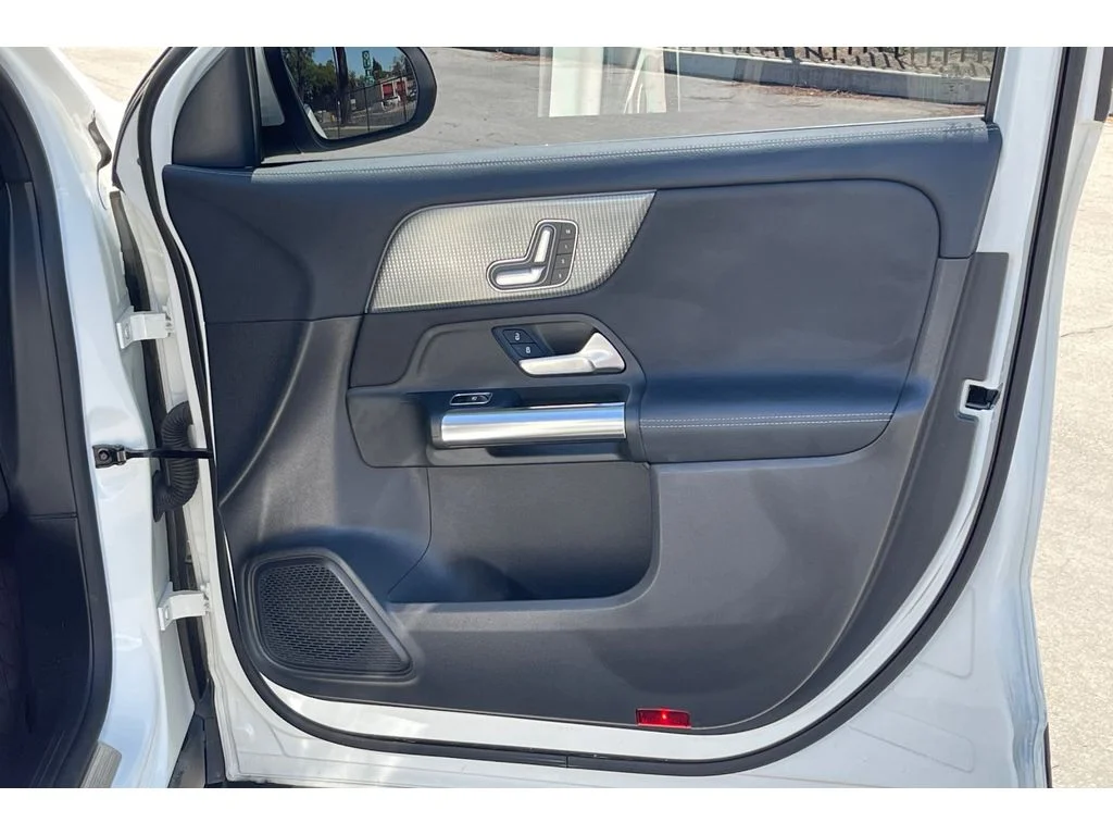 Used 2021 Polar White Mercedes-Benz 250 image 21