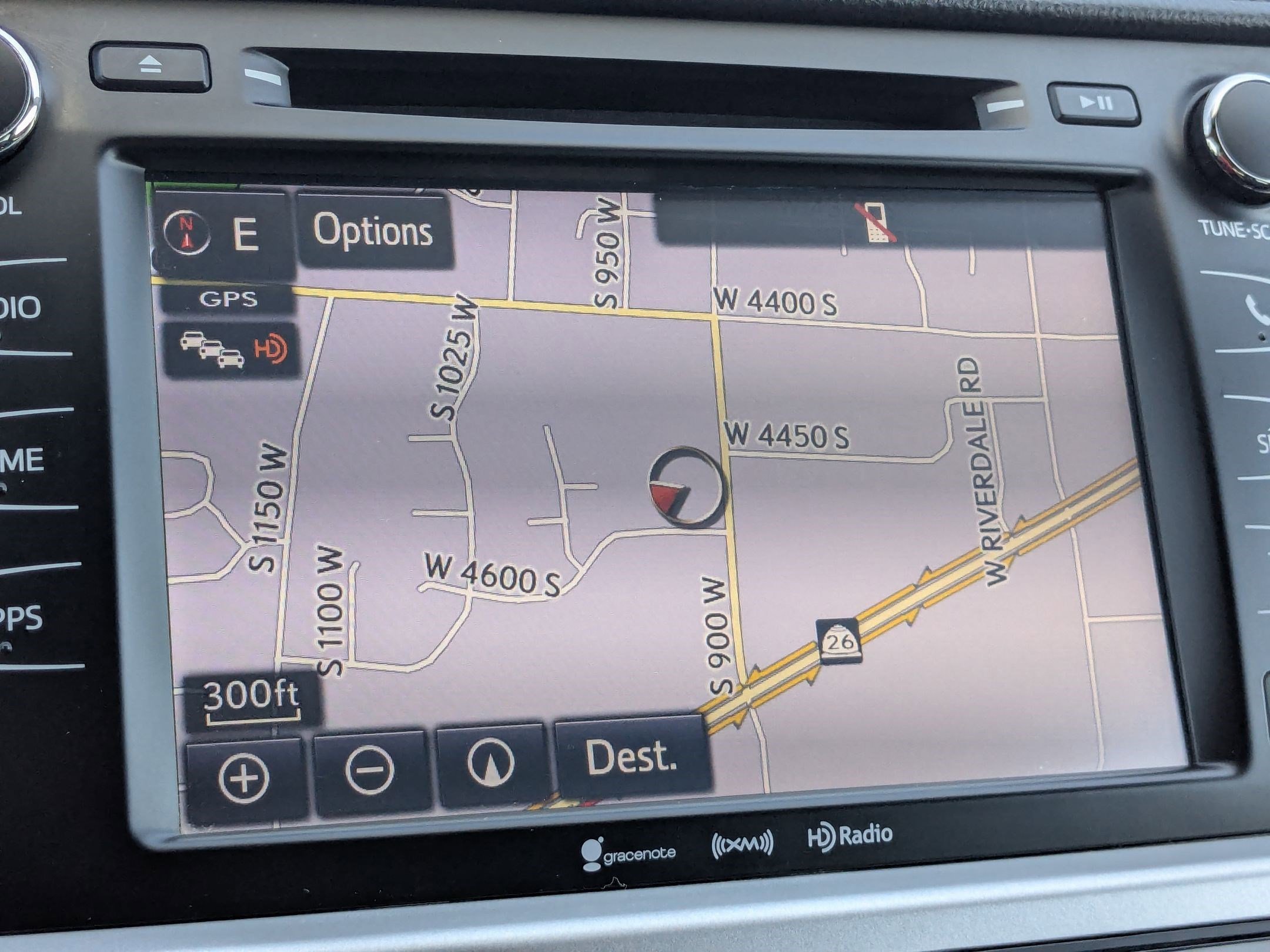Used 2016 Predawn Gray Mica Toyota XLE image 23