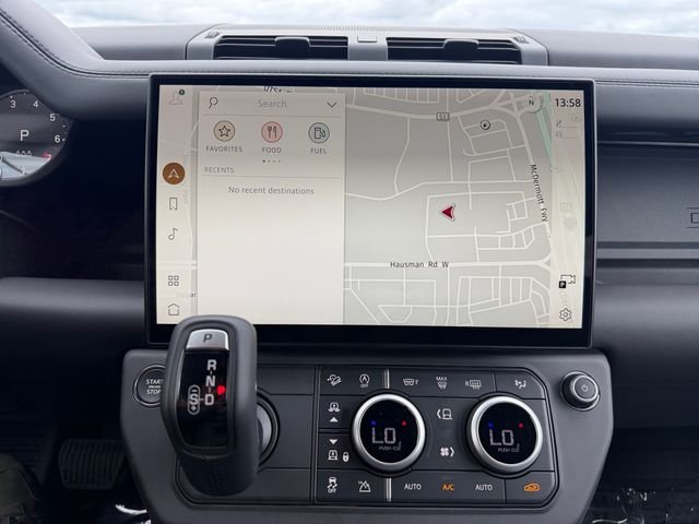 New 2026 Woolstone Green Land Rover X-Dynamic SE image 20