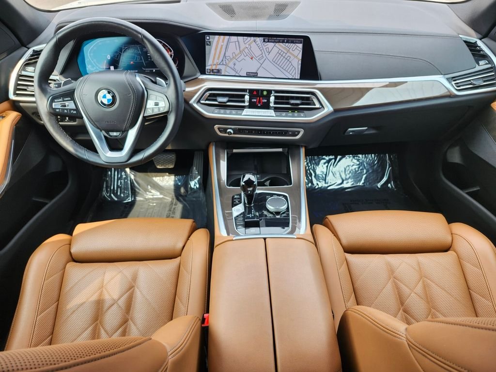 Certified Used 2023 White BMW xDrive40i image 12