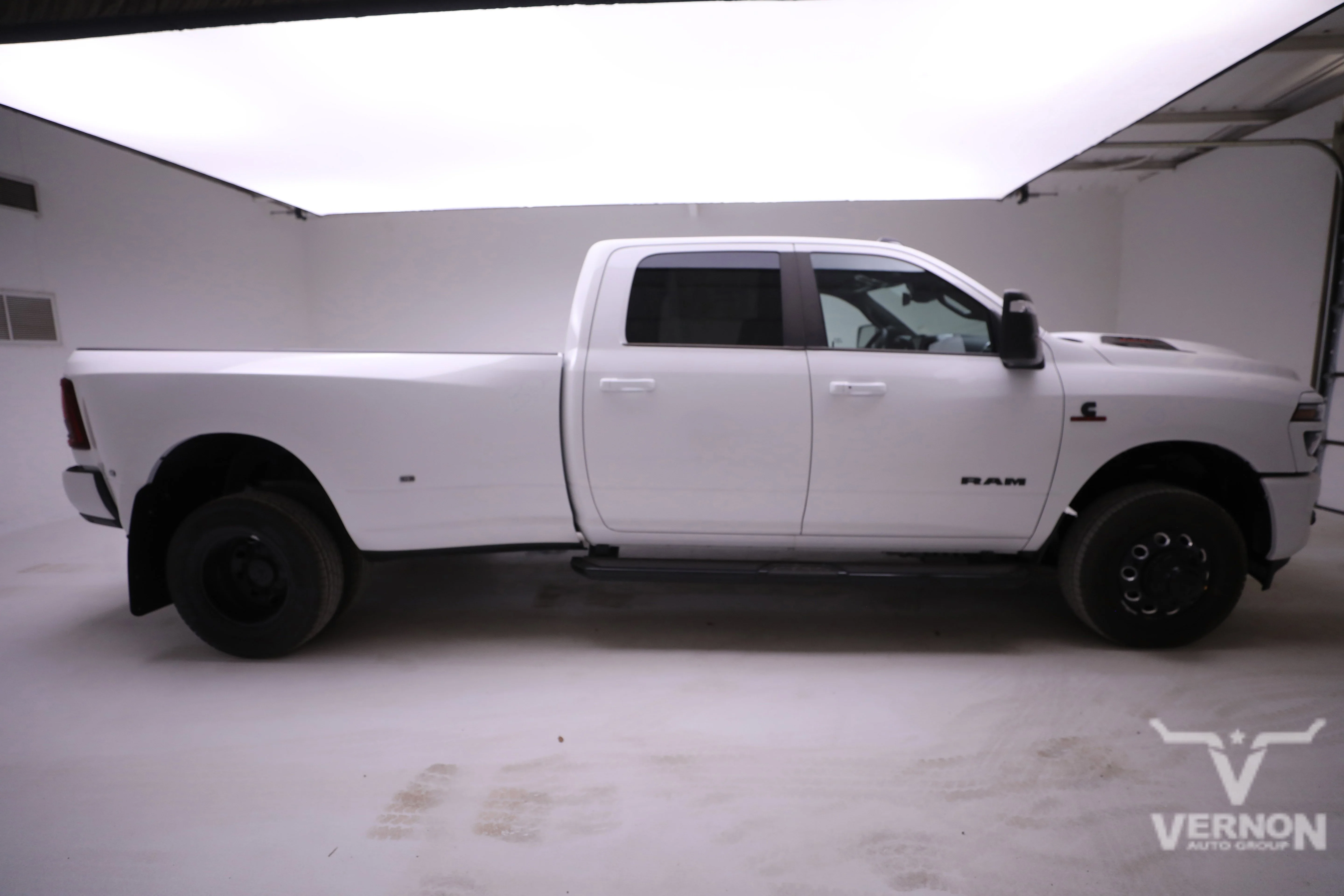 New 2026 Ram 3500 DRW Laramie Night Edition Crew Cab 4x4