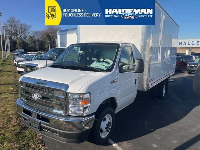 2026 Ford E-Series DRW E-350 Super Duty 138 in WB's photo