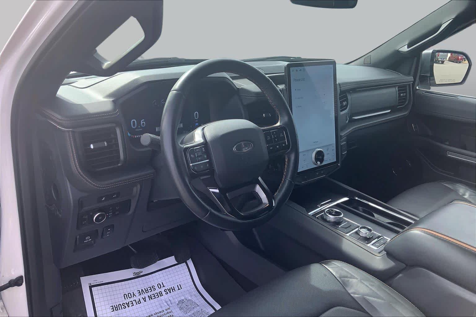 Used 2024 Star White Ford Platinum image 18