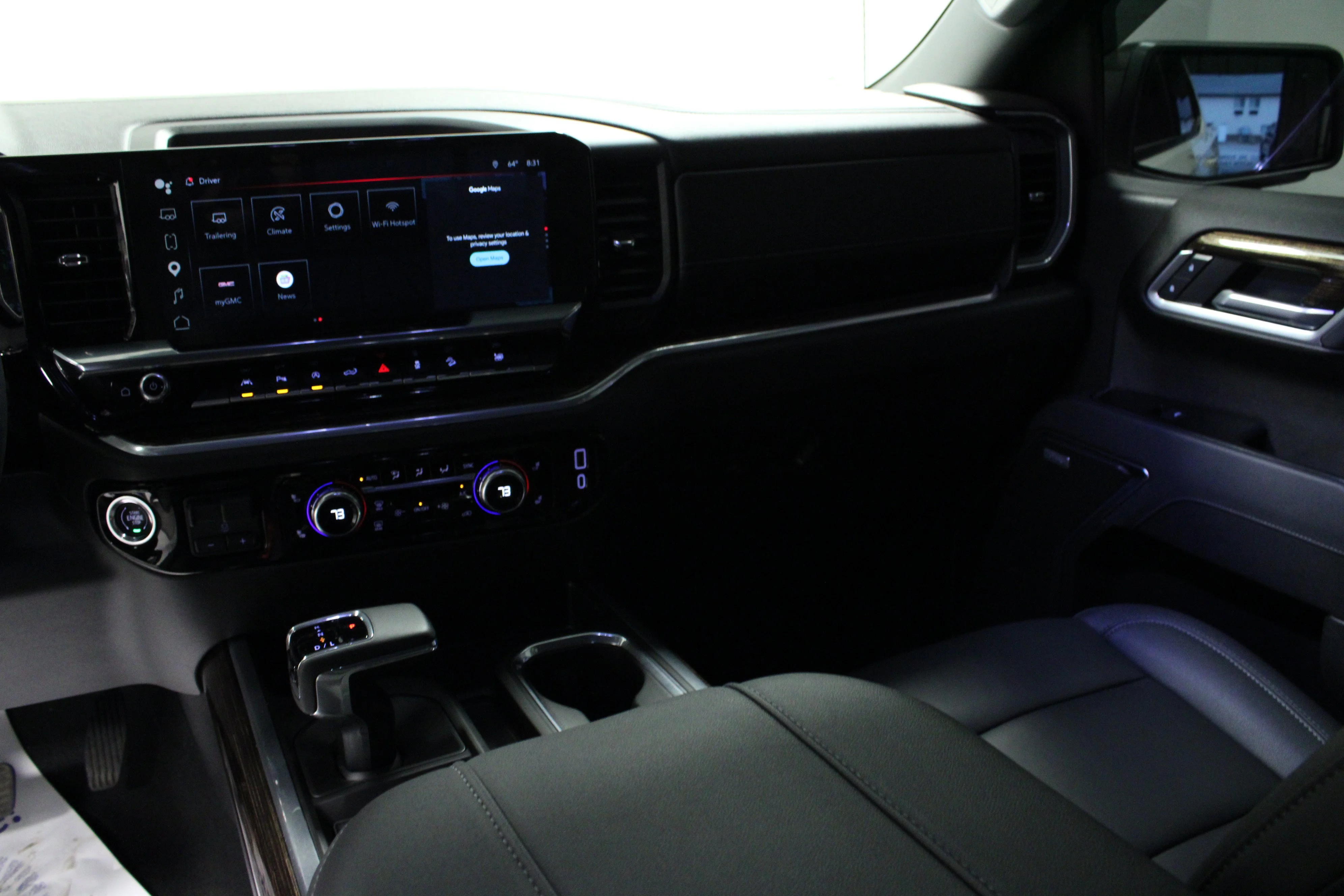 Used 2026 Summit White GMC Elevation image 19