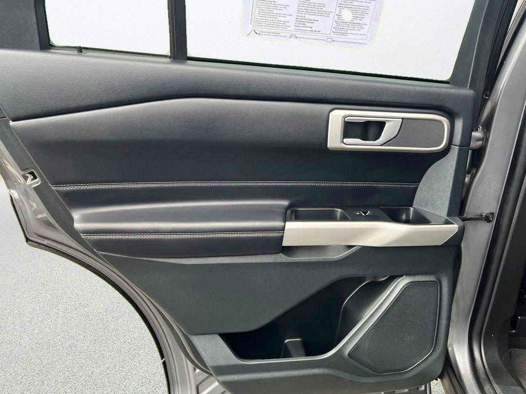 Used 2023 Gray Ford XLT image 23