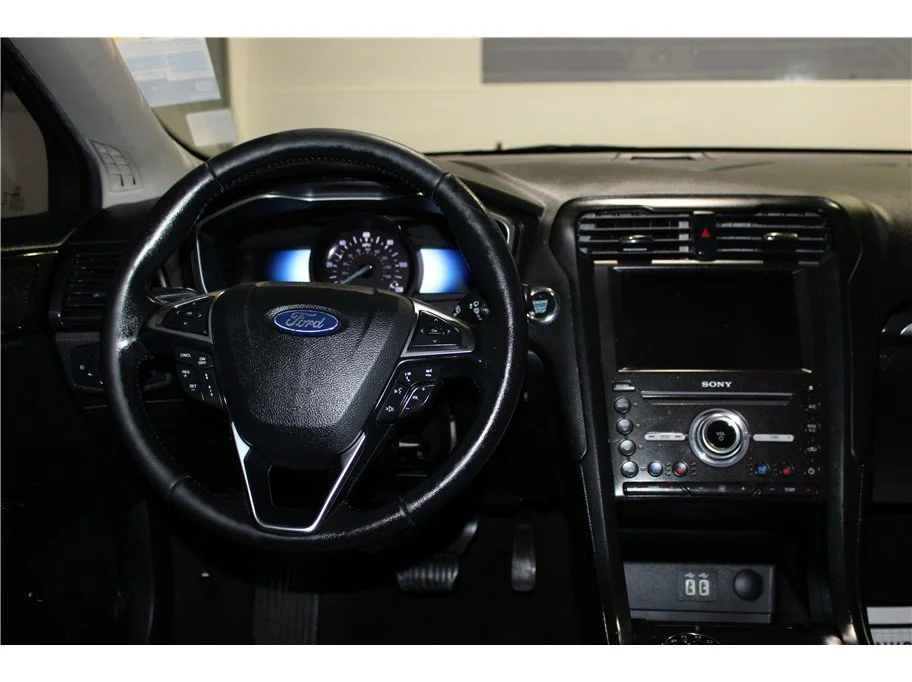 Used 2019 Dark Gray Ford Titanium image 15