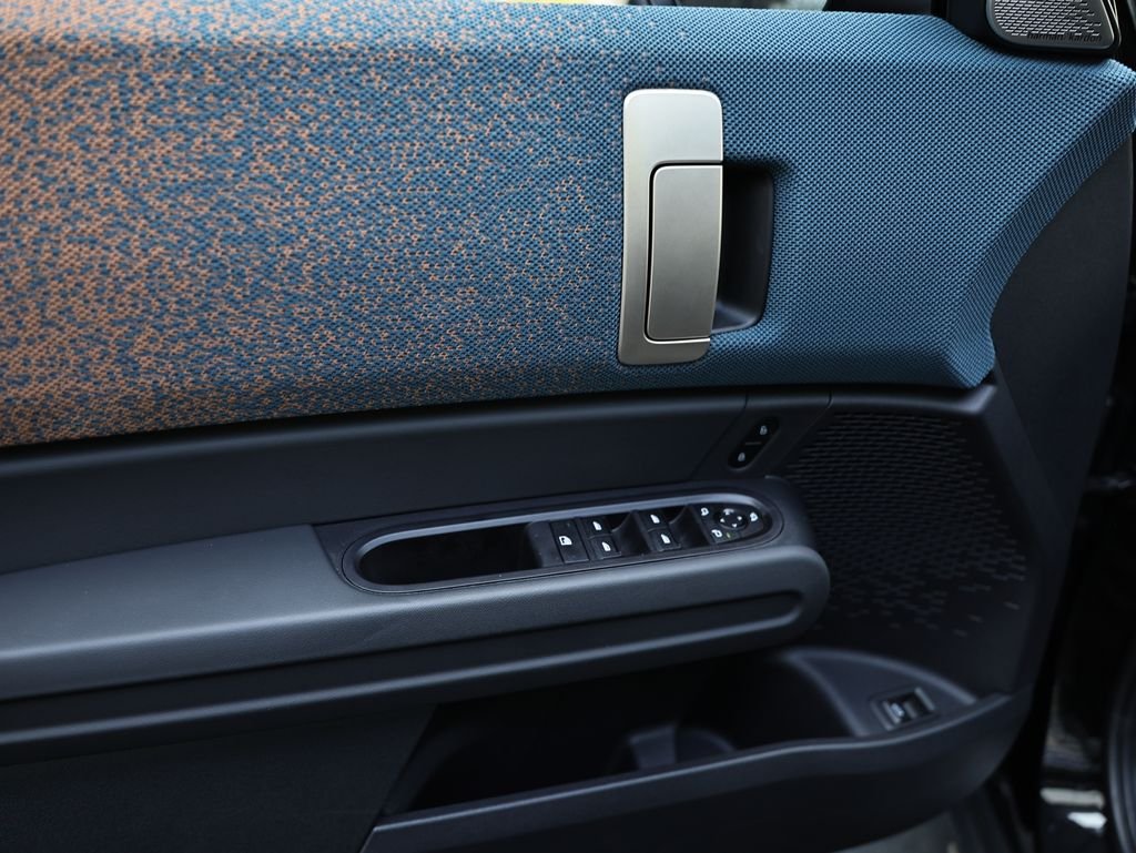 2025 MINI Countryman S - Photo 15