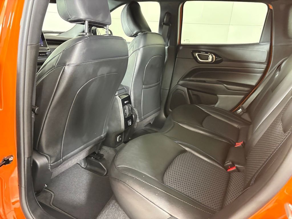 New 2026 Joose Exterior Paint Jeep Latitude image 36