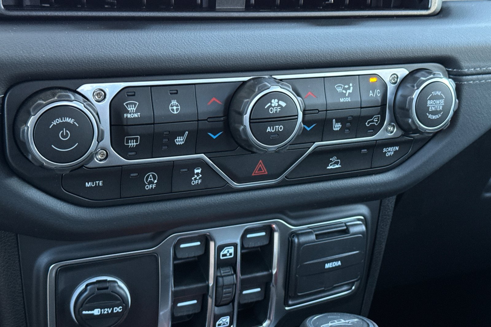 2025 Jeep Gladiator High Tide - Photo 19