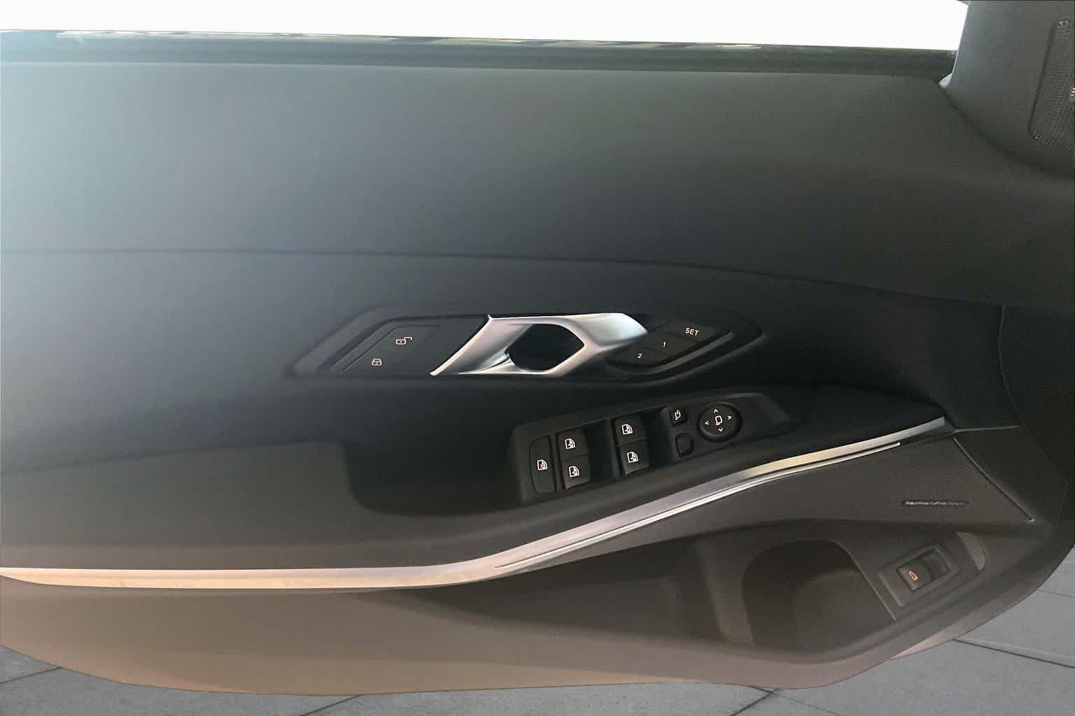 New 2026 Alpine White BMW 330i NA image 10