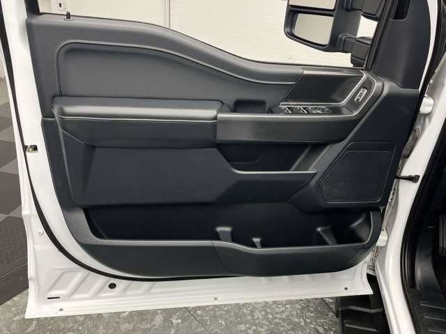 Used 2024 Oxford White Ford XLT image 13