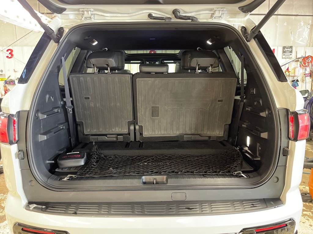 Used 2023 Beige Toyota Platinum image 21
