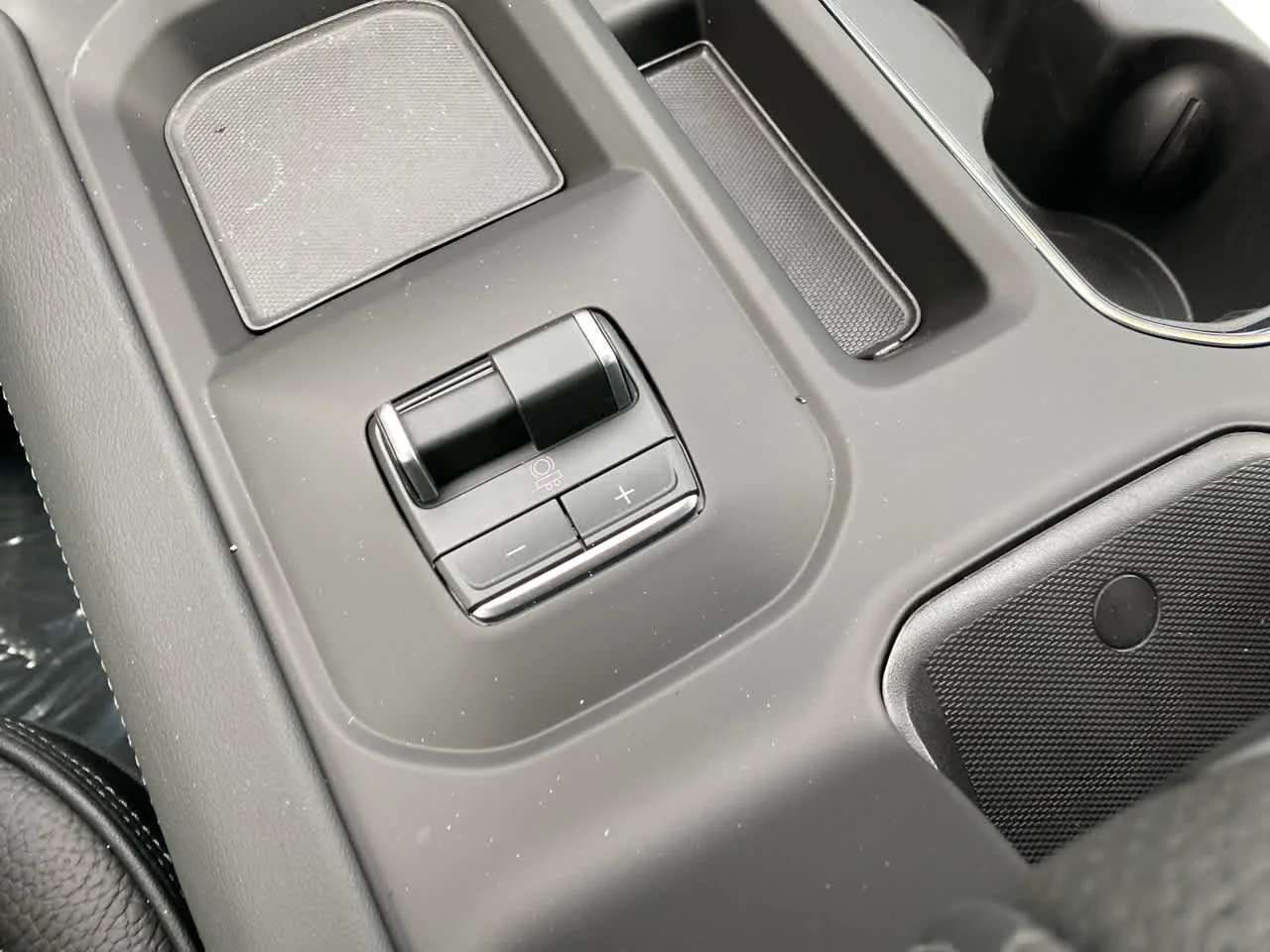 2026 GMC Sierra 2500HD Denali - Photo 26