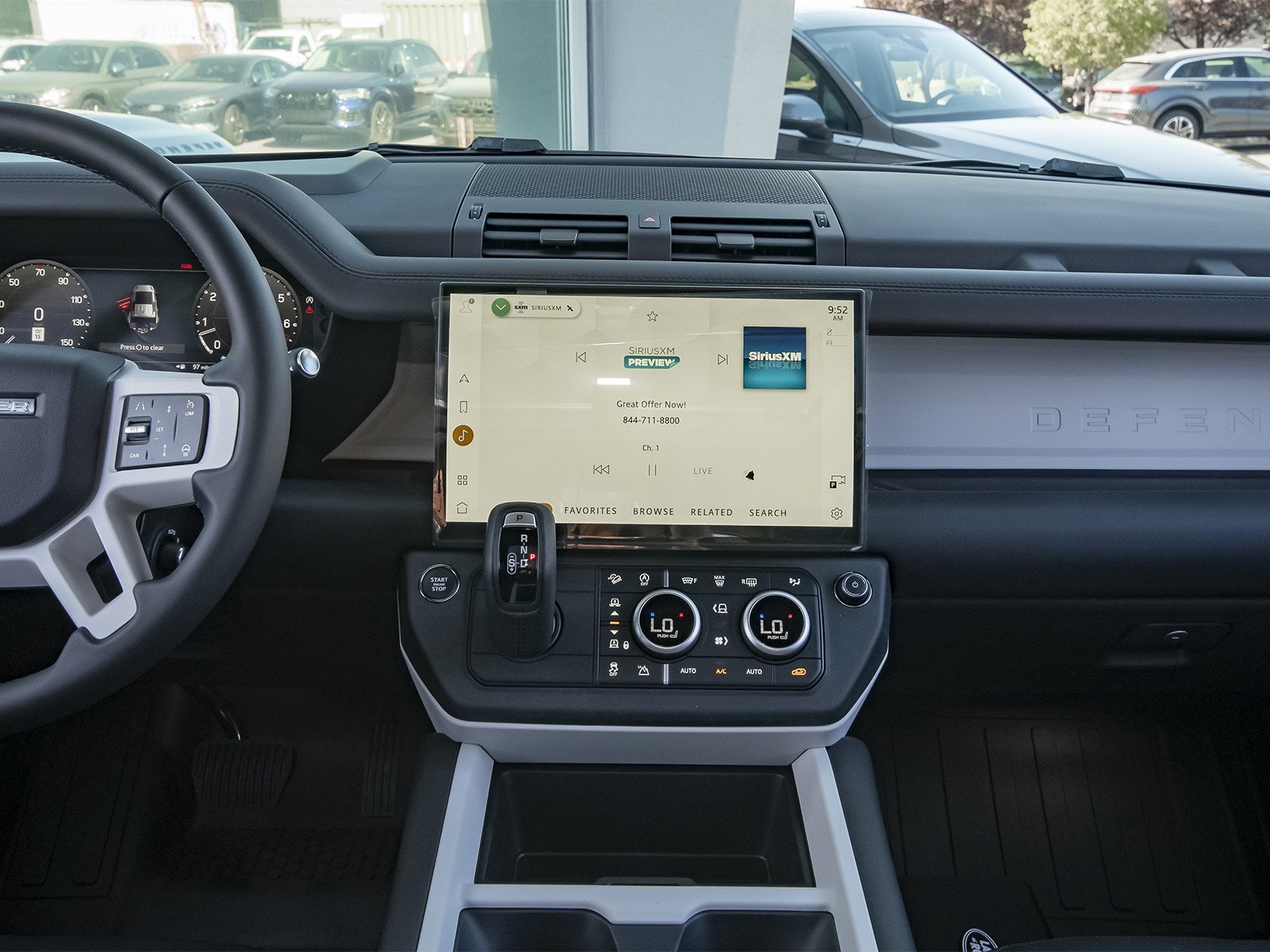 New 2026 Fuji White Land Rover X-Dynamic SE image 38