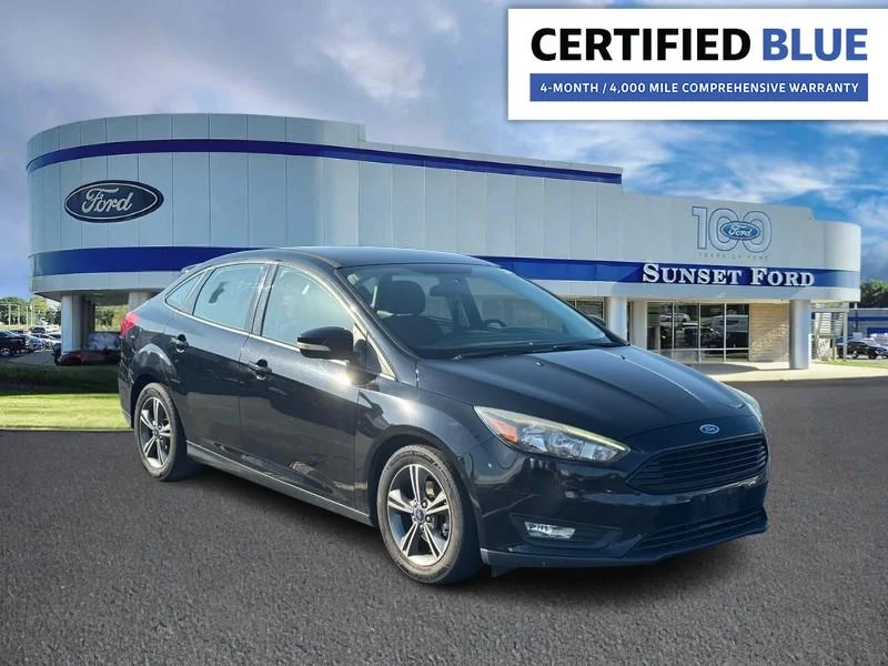 Used 2017 Shadow Black Ford SE image 1