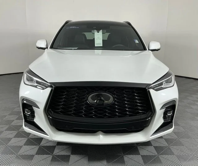 Certified Used 2024 White INFINITI SPORT image 3