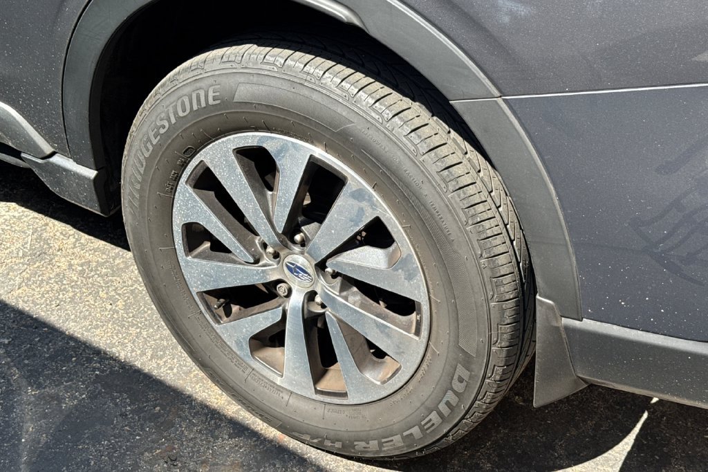 Used 2022 Gray Subaru Premium image 5