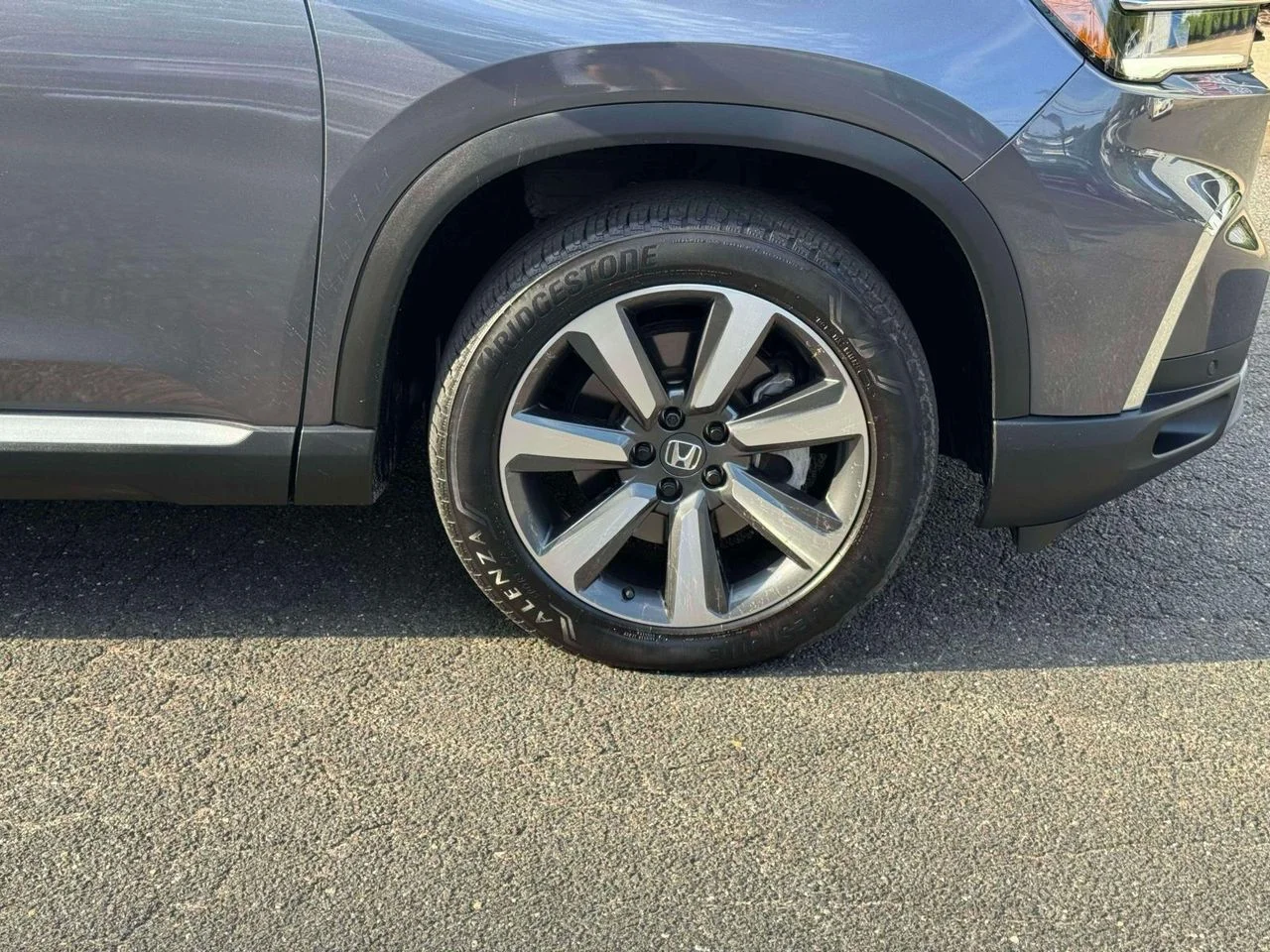2024 Honda Pilot Touring - Photo 9