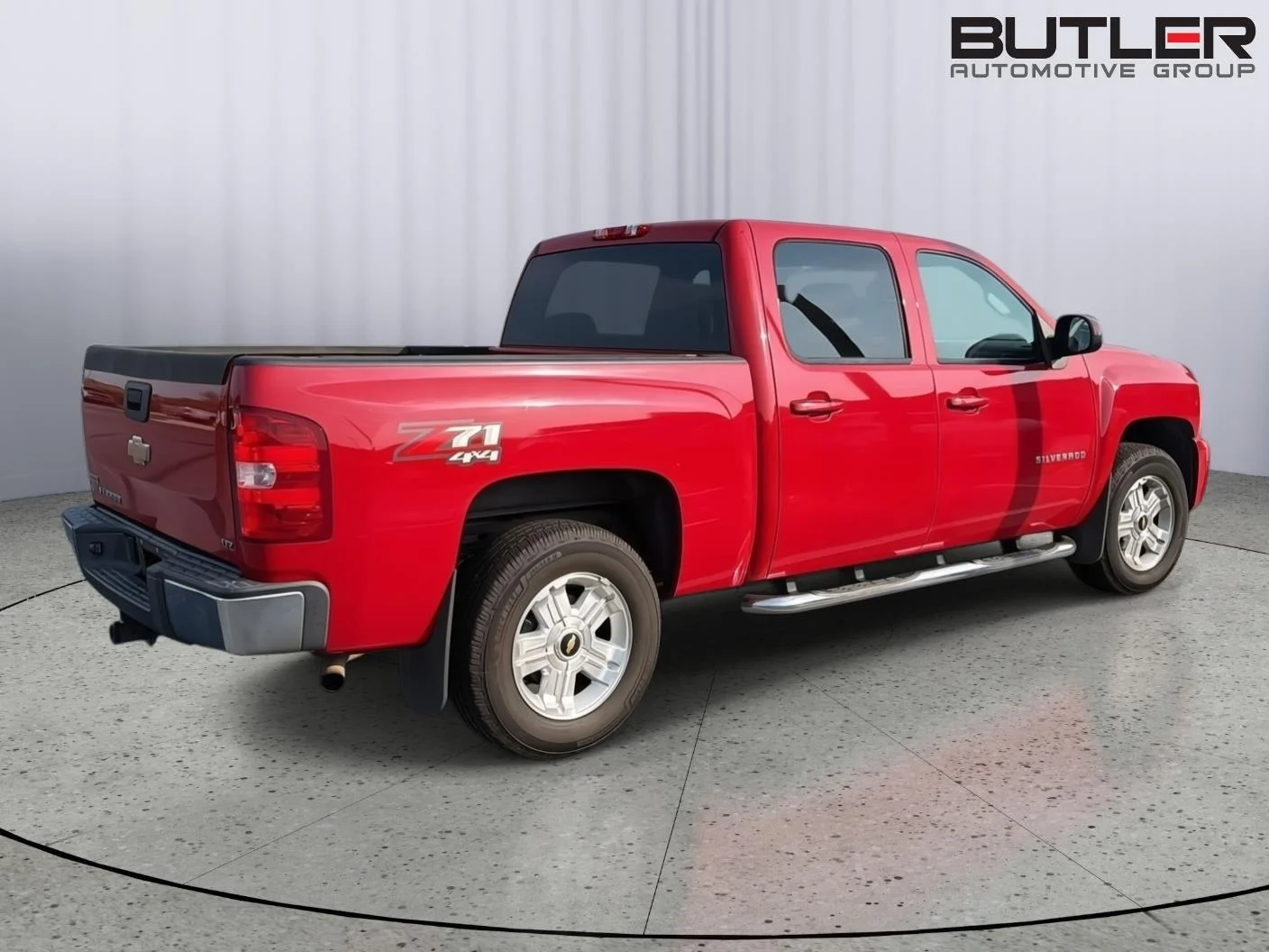 Used 2011 Victory Red Chevrolet LTZ image 7