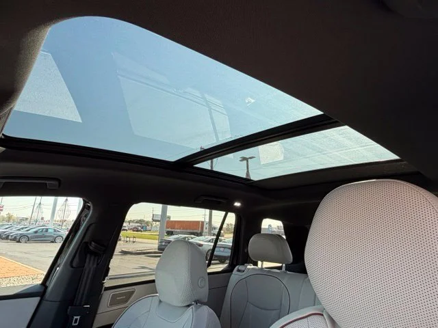 New 2027 Deep Black Pearl Volkswagen 2.0T SEL image 13
