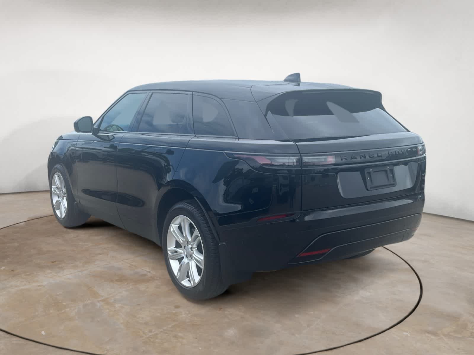 Certified Used 2026 Santorini Black Metallic Land Rover S image 3