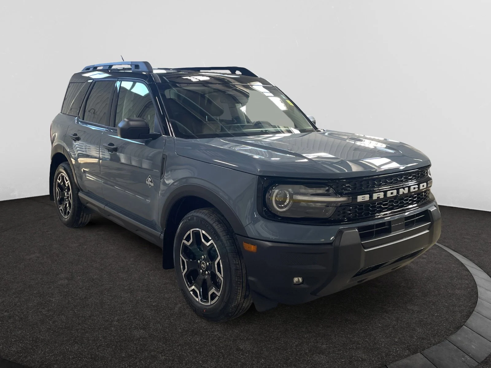 New 2026 Azure Grey Metallic Tri-Coat Ford Outer Banks image 7