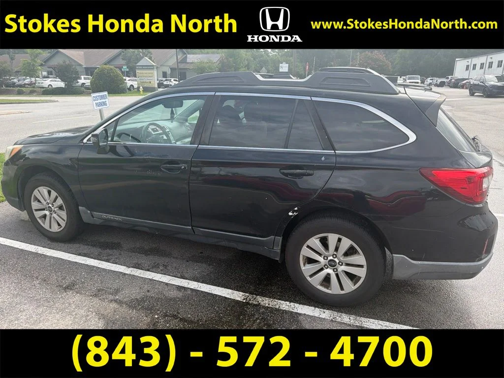 Used 2017 Black Subaru 2.5i Premium image 3