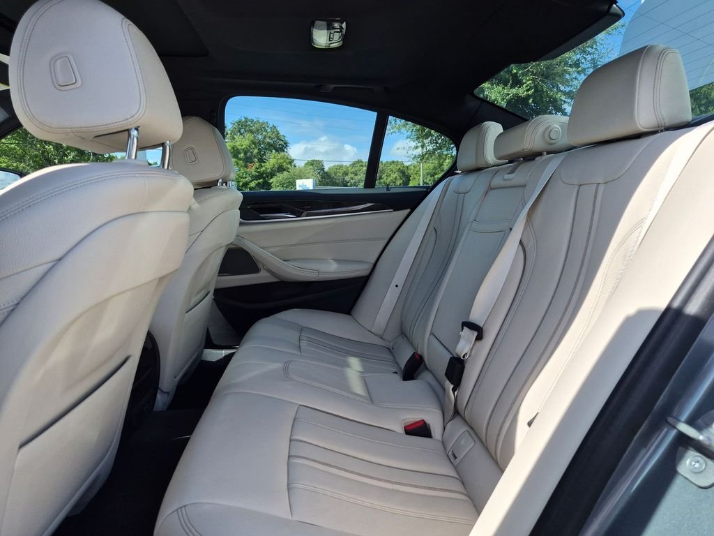 Used 2023 Gray BMW 530i image 20
