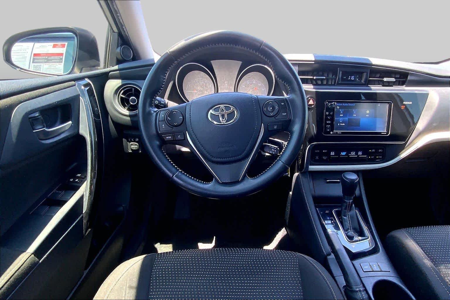 Used 2018 Classic Silver Metallic Toyota  image 6