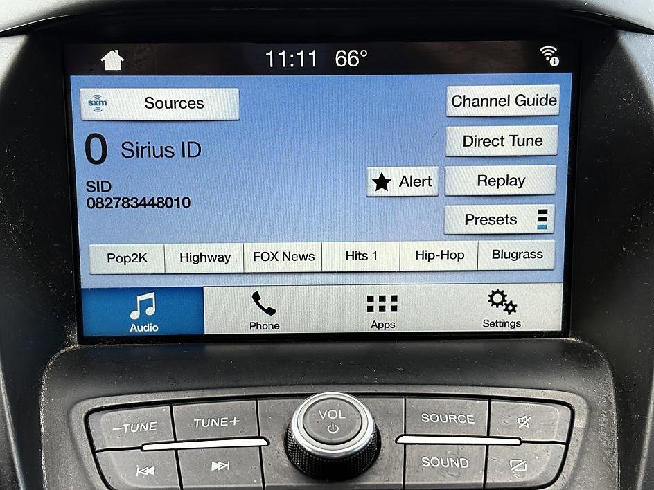 Used 2019 Lightning Blue Metallic Ford SEL image 18
