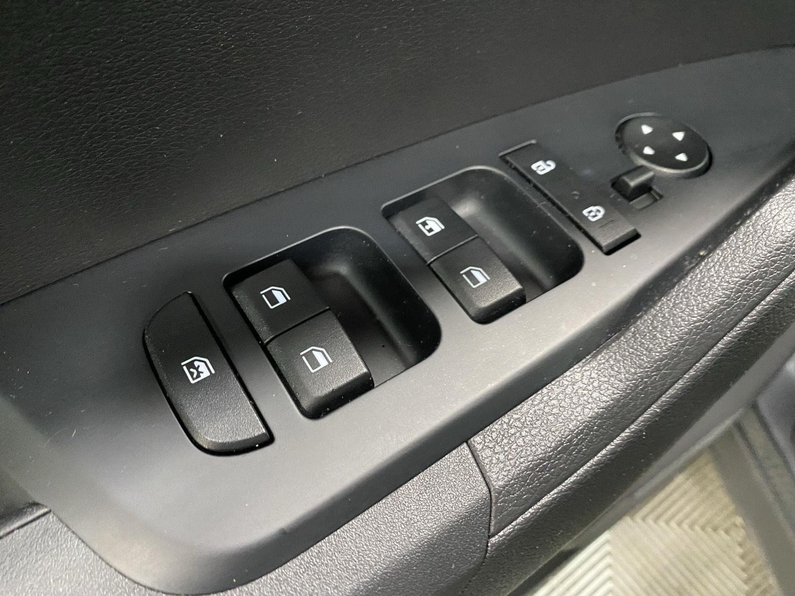 Used 2024 Gravity Gray Kia LX image 20