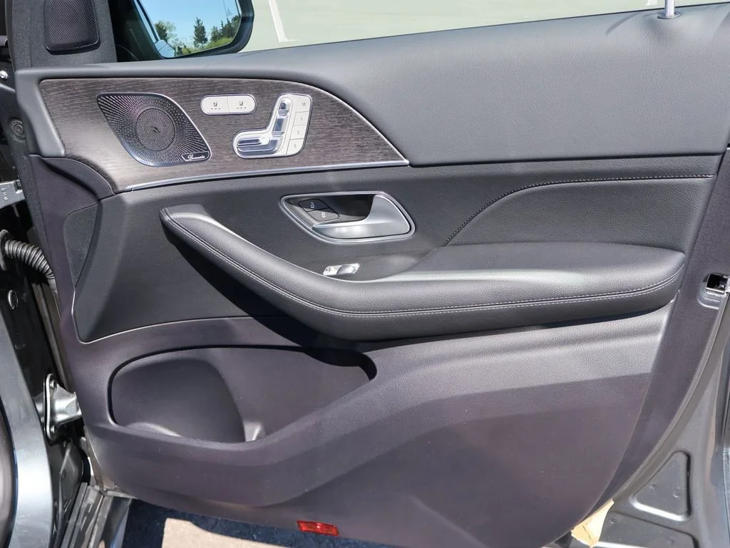 New 2026 Selenite Grey Metallic Mercedes-Benz GLE 350 image 51